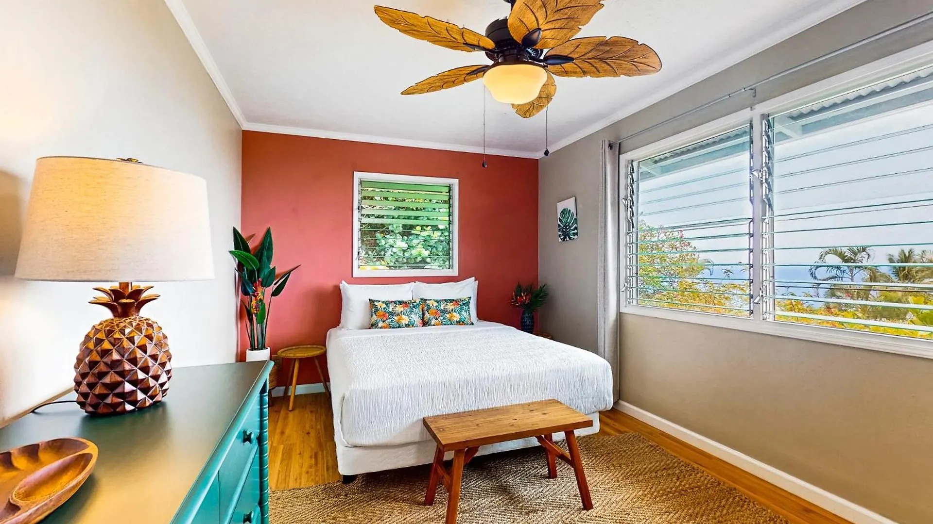 Вилла Pualani Island Getaway - Main House- 30-Night Minimum Каилуа-Кона